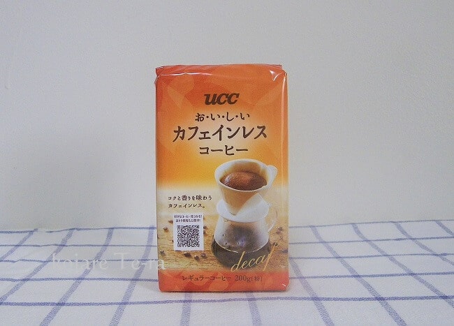 UCC・おいしいカフェインレスコーヒー（粉）のパッケージデザイン
